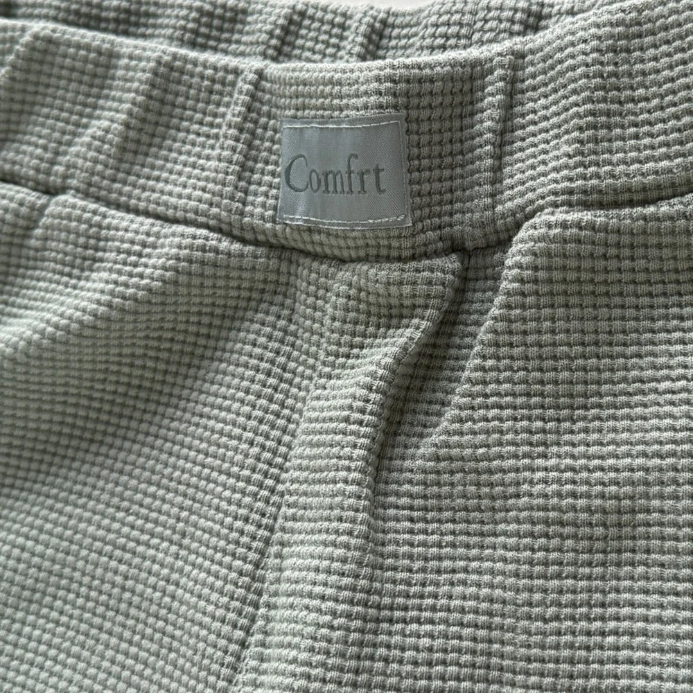 Comfrt Sage Green Waffle Crewneck Sweatshirt & Pant Set - Picture 5 of 5
